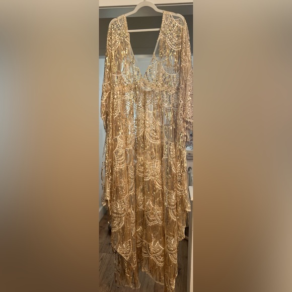 Gold sequin maternity maxi dress! Worn once. - Picture 7 of 8